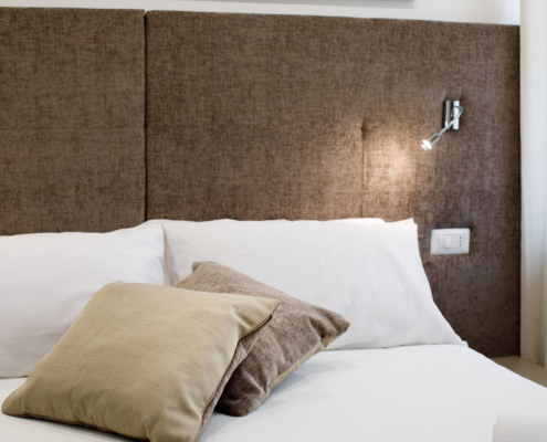 Standard double bedroom bed Standard double bedroom bed