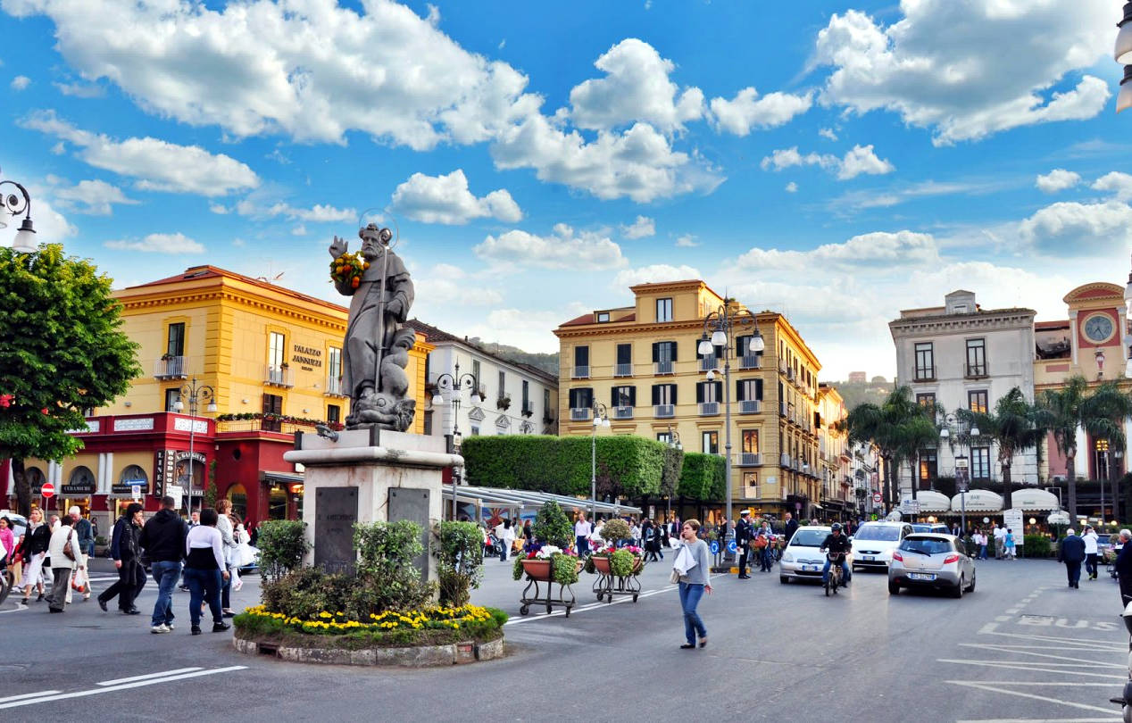 Piazza Sant Antonino Sorrento